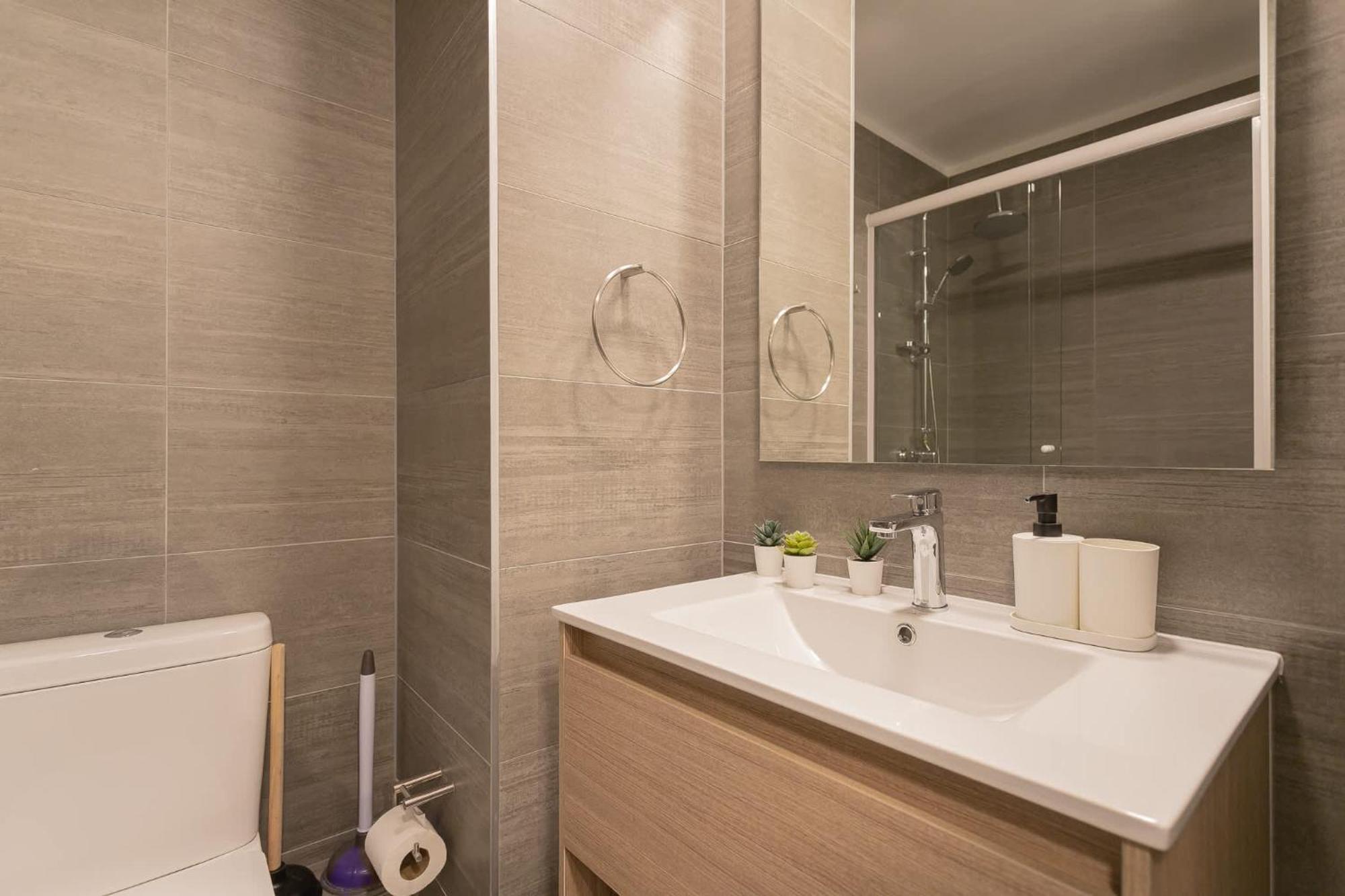 Modern Escape Nunoa Gem Apartment Santiago