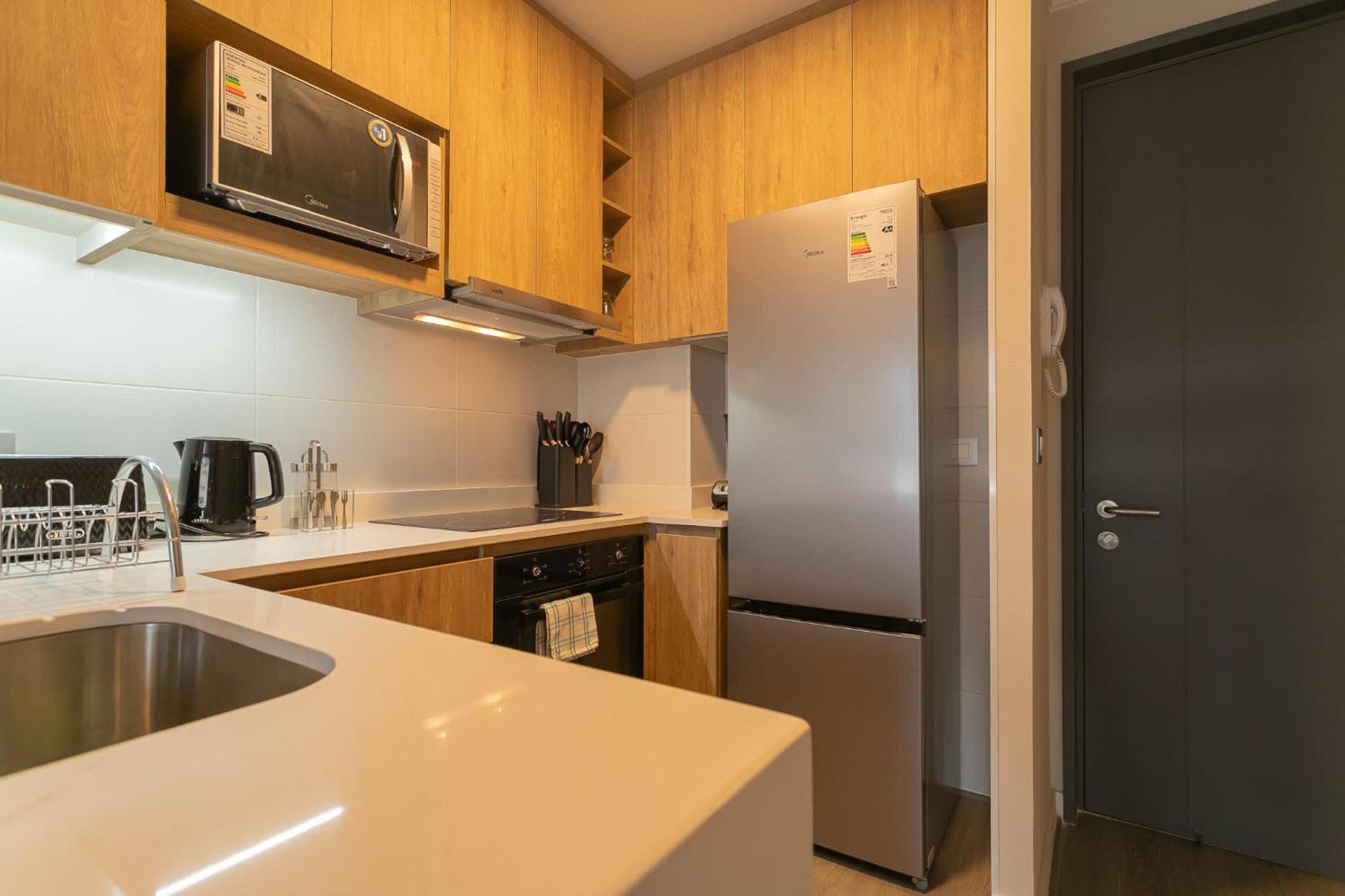Modern Escape Nunoa Gem Apartment